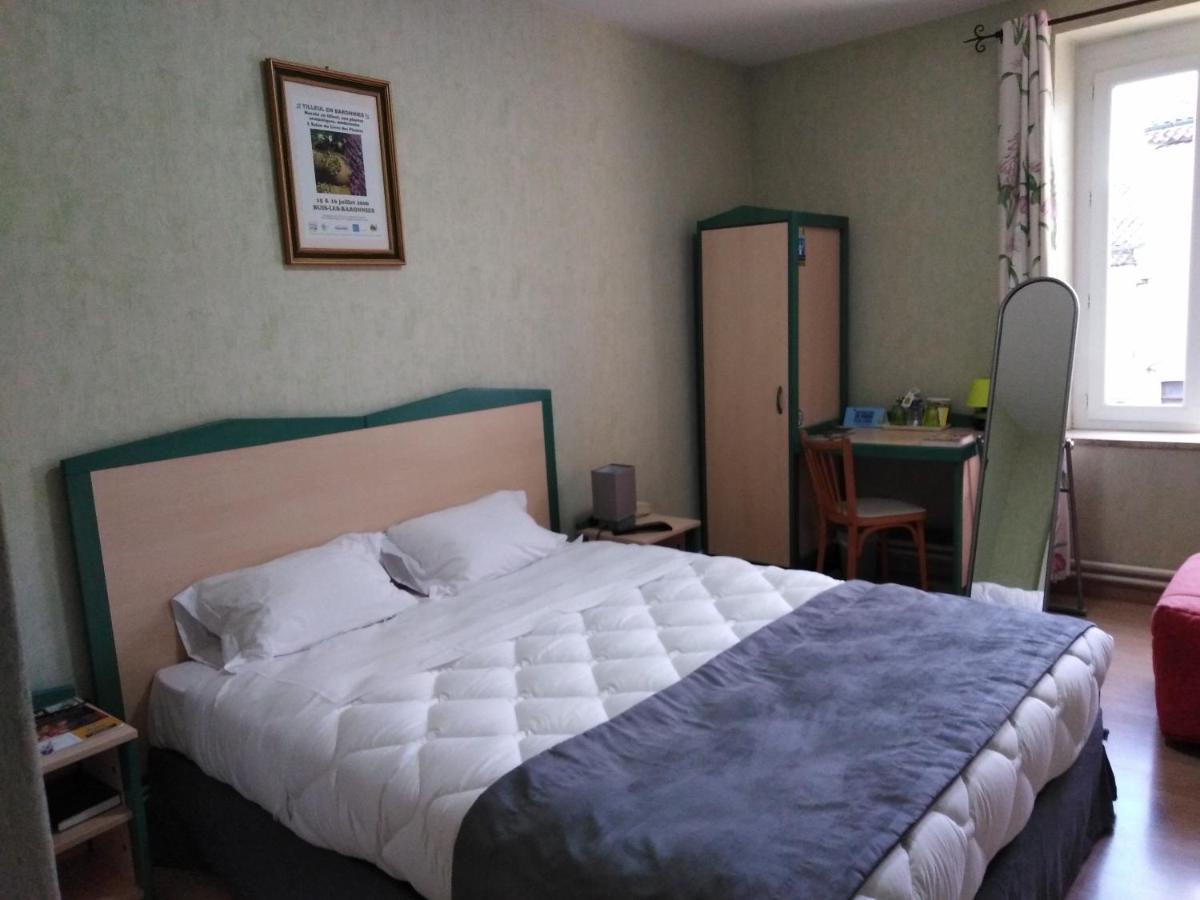 Logis Hotel Des Voyageurs Restaurant La Bonne Tabl'Hay Livron-sur-Drôme Eksteriør bilde