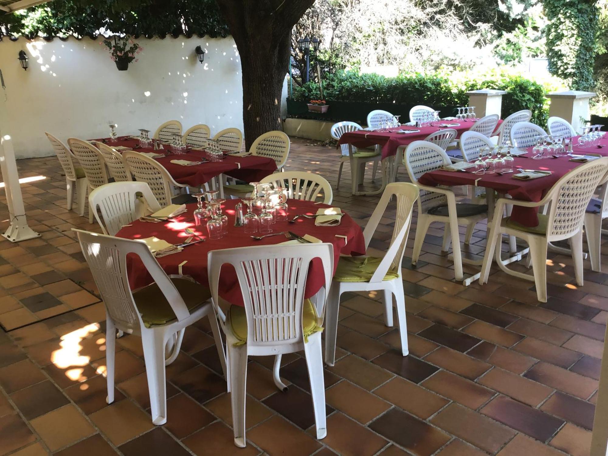 Logis Hotel Des Voyageurs Restaurant La Bonne Tabl'Hay Livron-sur-Drôme Eksteriør bilde