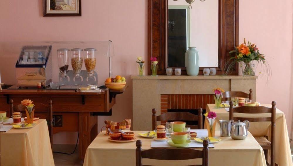 Logis Hotel Des Voyageurs Restaurant La Bonne Tabl'Hay Livron-sur-Drôme Eksteriør bilde
